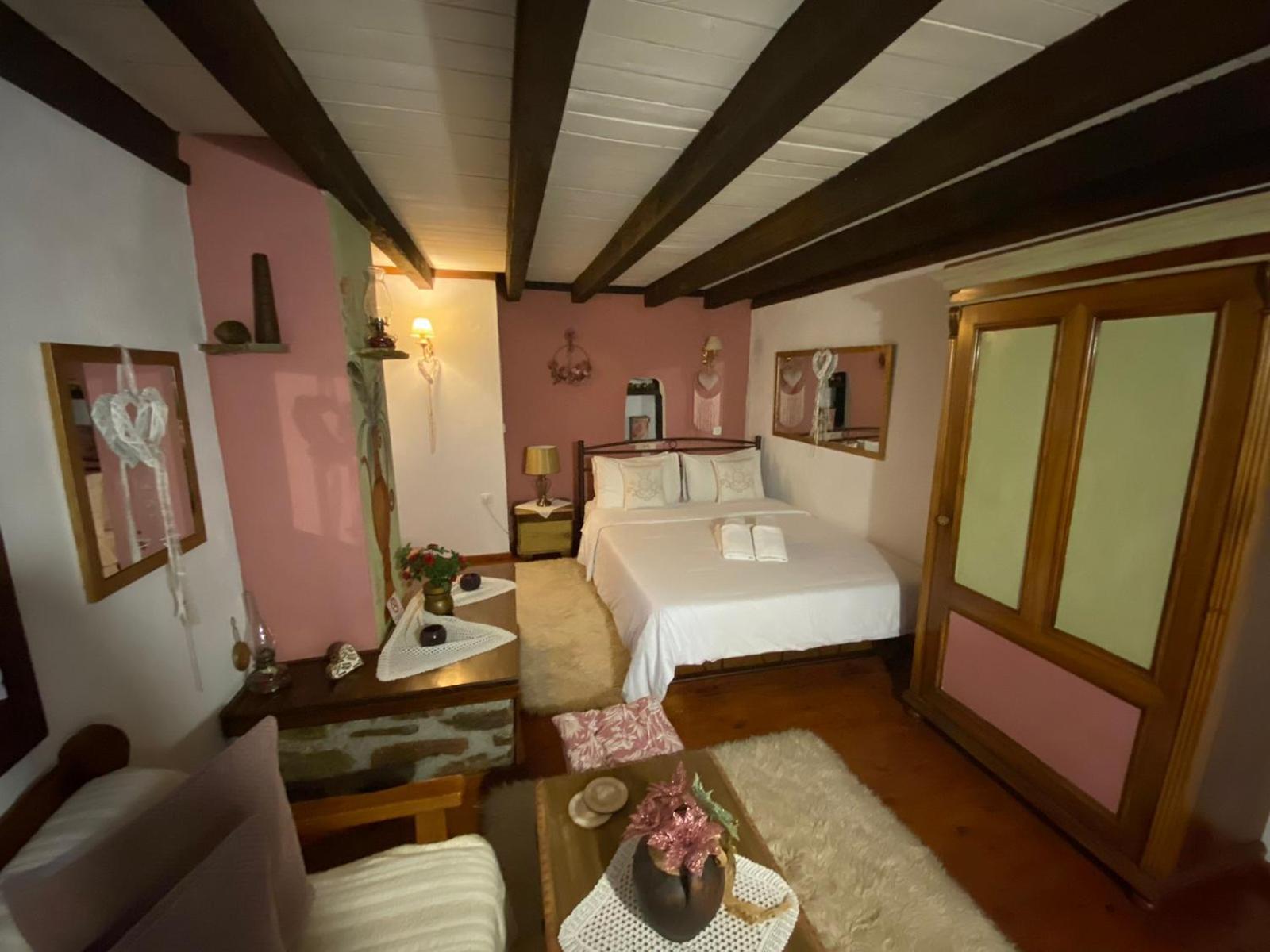 Traditional Guesthouse Erato Palaios Panteleimonas Buitenkant foto