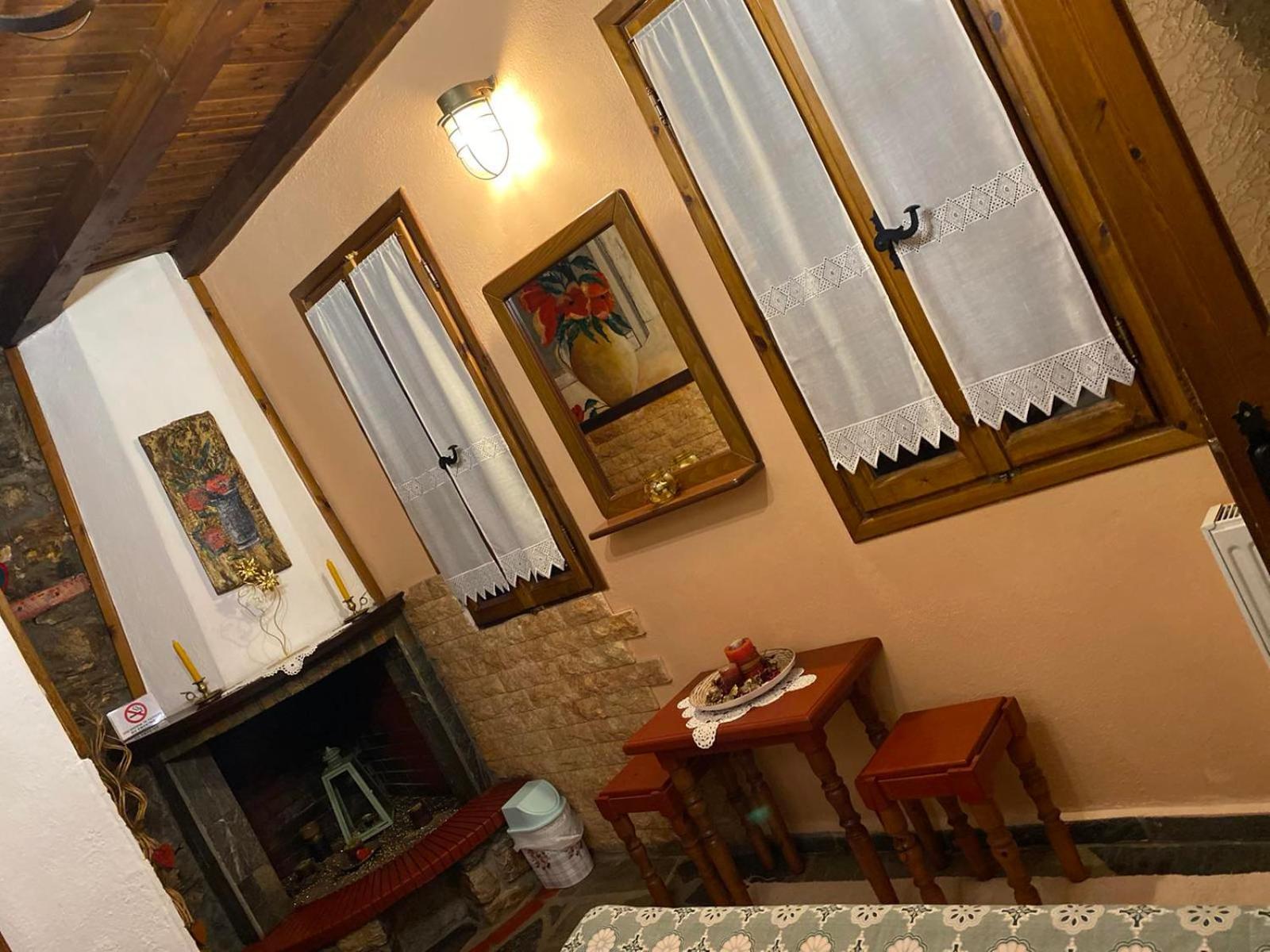 Traditional Guesthouse Erato Palaios Panteleimonas Buitenkant foto