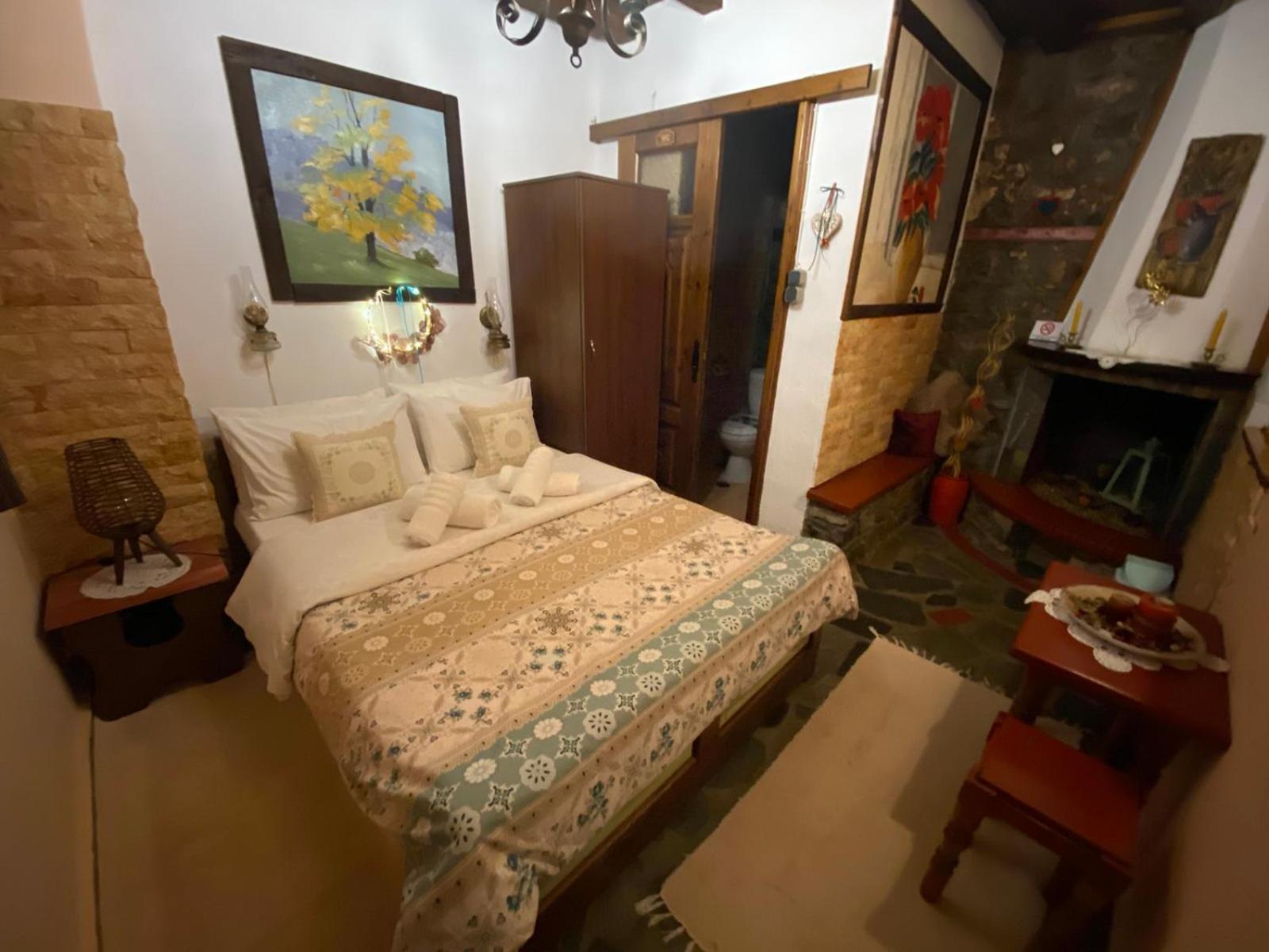 Traditional Guesthouse Erato Palaios Panteleimonas Buitenkant foto