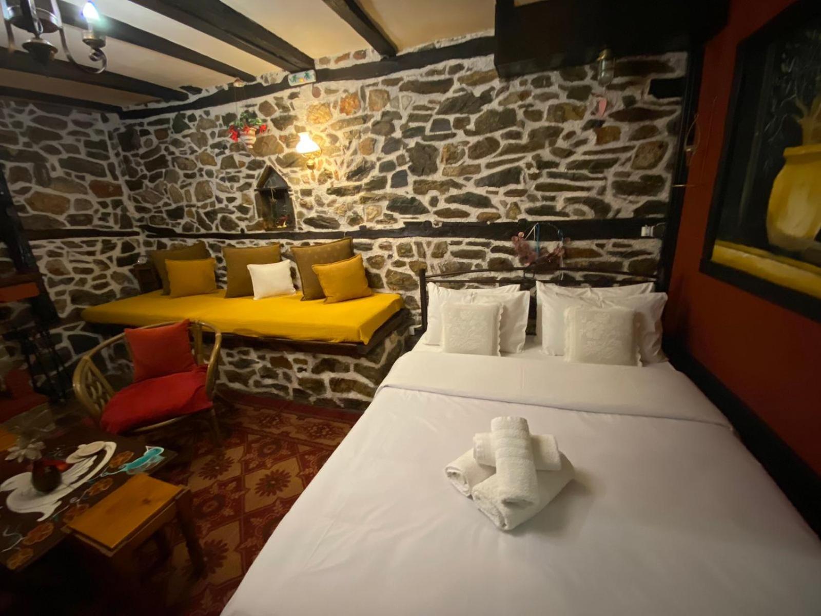 Traditional Guesthouse Erato Palaios Panteleimonas Buitenkant foto